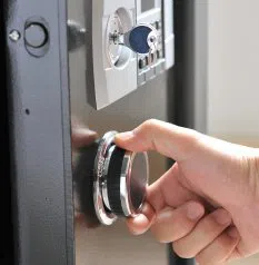 Homestead  Emergency Locksmith Homestead, FL 305-507-0143 - locksmith-13